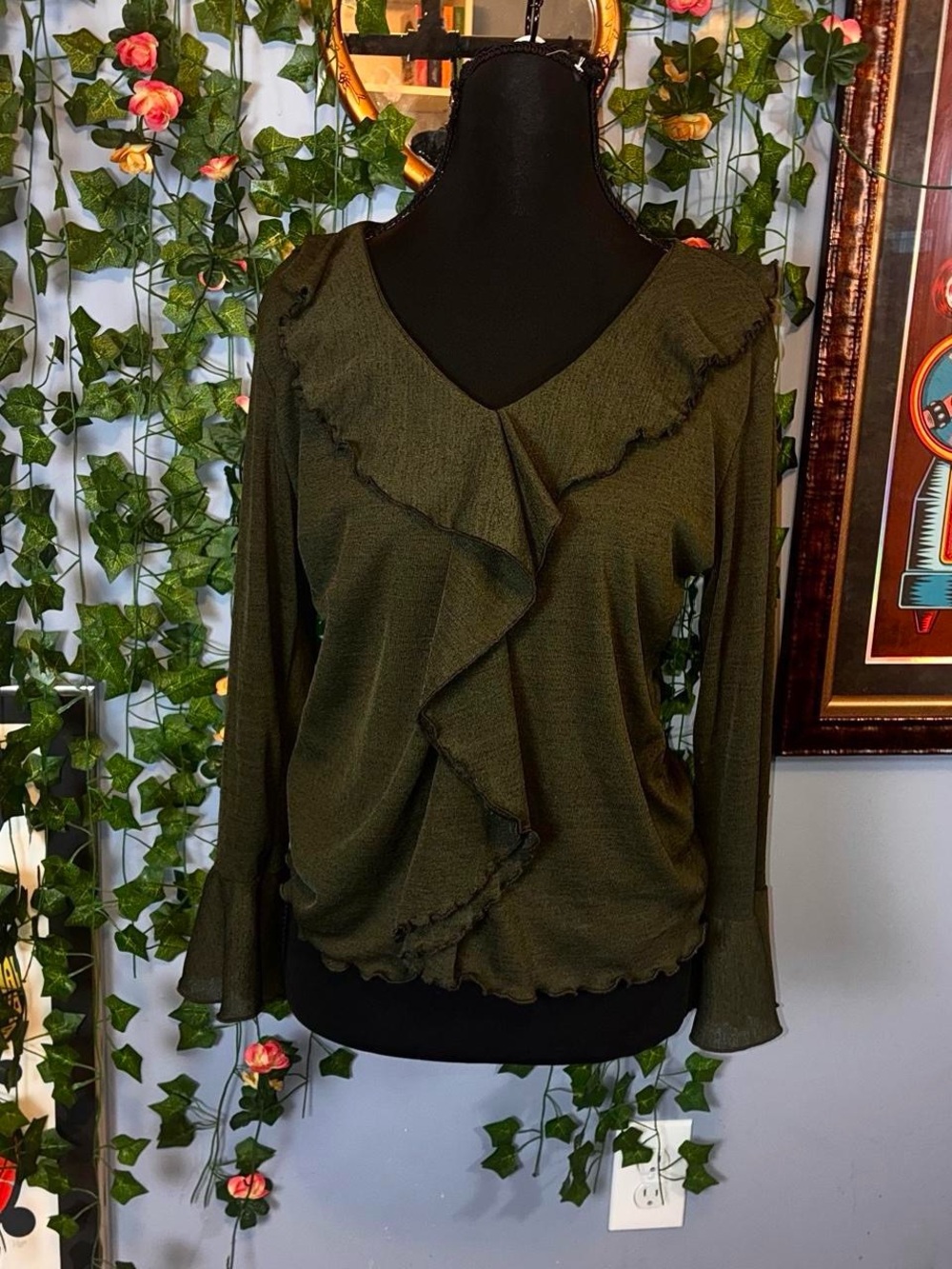 Dark Green Y2K Top With V Neck & Ruffle Detail By New York & Company (M)